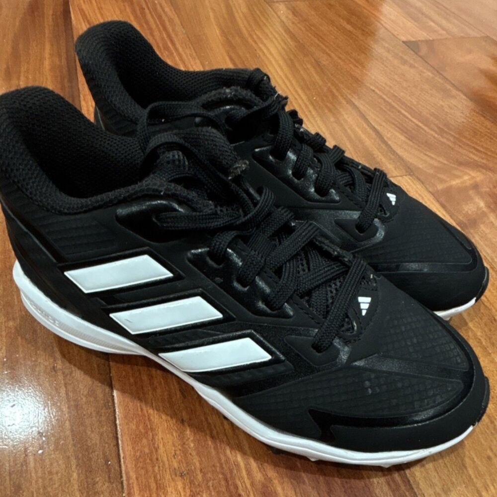 adidas Black/White Kids Baseball Softball Cleats size 1.5